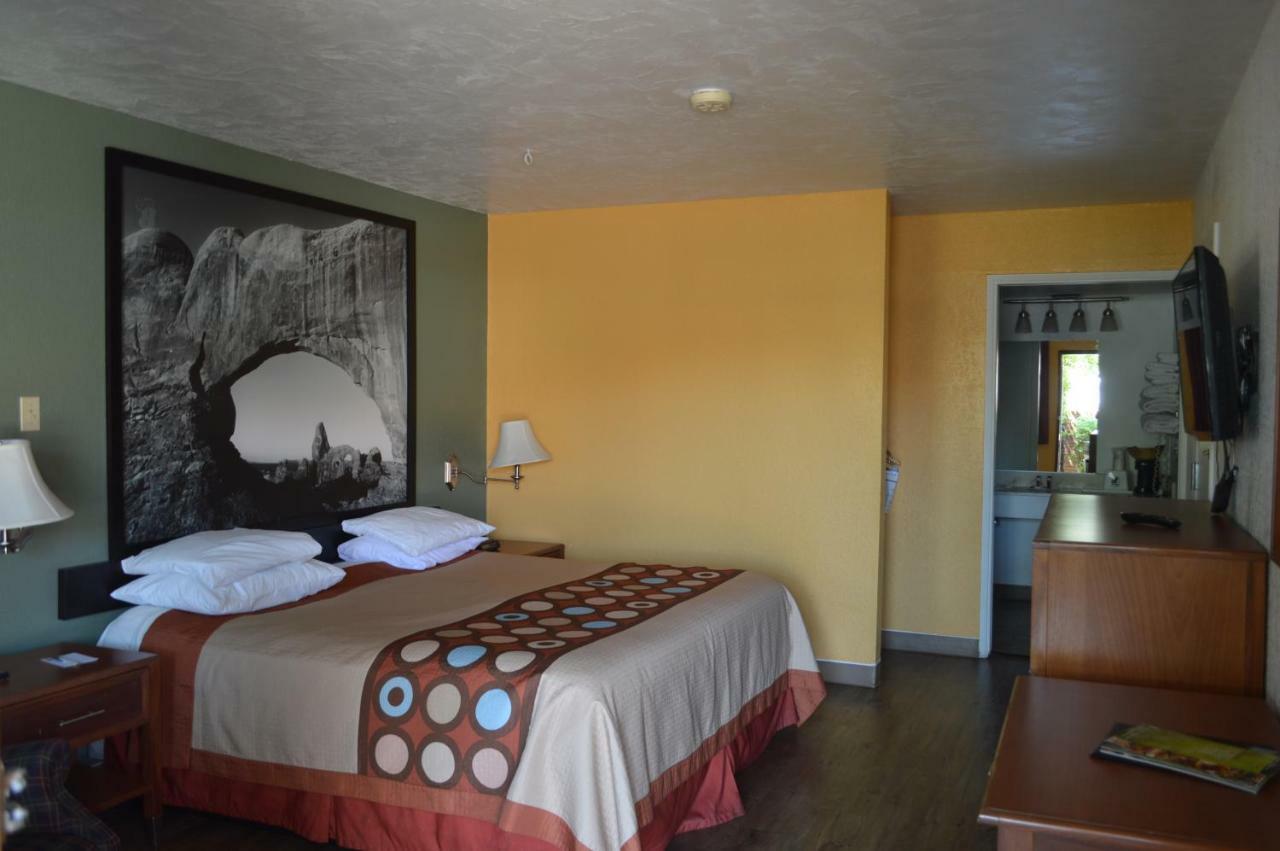 Motel Super 8 By Wyndham St. George Ut Exterior foto